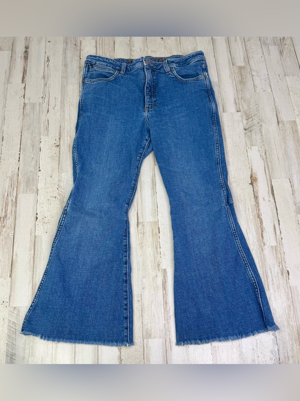 Wrangler Jeans Womens 31x34 (31x25) Blue Wide-leg Leg Cut Western Cowgirl